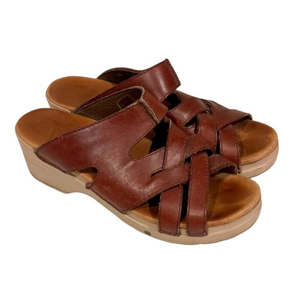 Dansko Brown Leather Strappy Wedge Sandals Size 39 Slip On Comfort Shoes - Picture 1 of 8